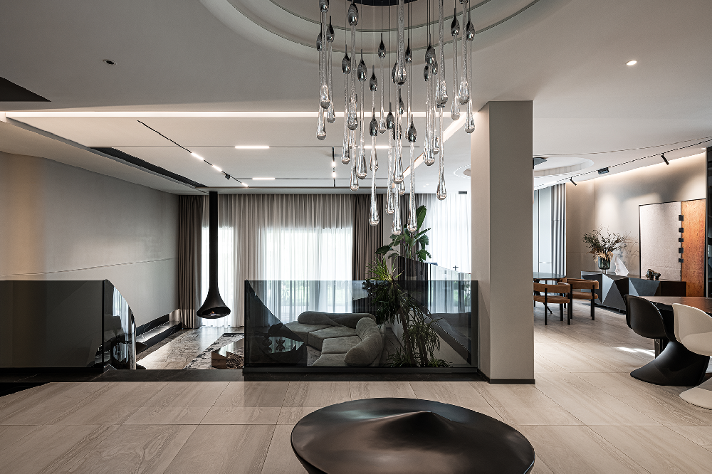 900㎡ 别墅，隐于自然的永恒